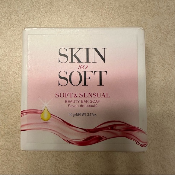 New! Avon Skin So Soft/ The Face Shop Bundle - Picture 4 of 5